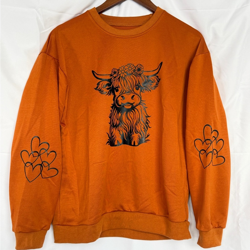 NWOT Orange Graphic Highland Cow Sweatshirt - Women’s